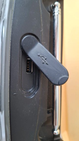 Radio Portátil Sangean WFR-29 DAB+ WiFi