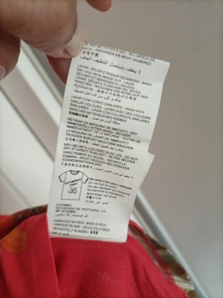 Camiseta Tiffosi flores roja