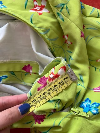 Traje Flamenca Verde Flores Buganvilla