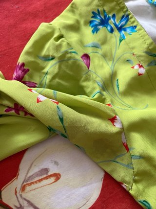 Traje Flamenca Verde Flores Buganvilla