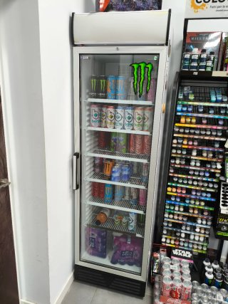 Nevera expositora refrigerada