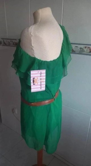 Vestido verde T. M con cinturón