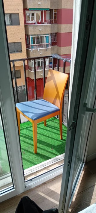 Silla Nórdica Madera y Tela Azul