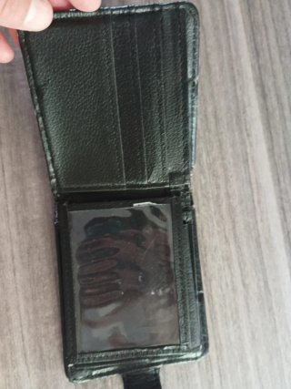 Portafoglio uomo con chiusura