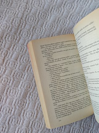 Libros Benavent, Marian Keyes y misterio bíblico