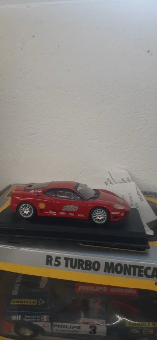 Ferrari 1/43