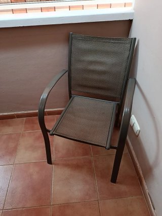 Sedie da esterno in metallo e tessuto
