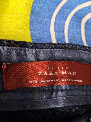 Pantalón vaquero Zara