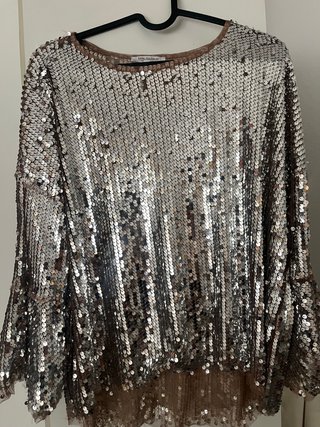 Suéter Zara lentejuelas Talla M