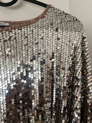 Suéter Zara lentejuelas Talla M