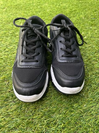 Zapatillas deportivas negras talla 39