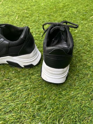 Zapatillas deportivas negras talla 39