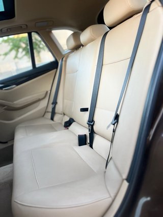 BMW X1 2012