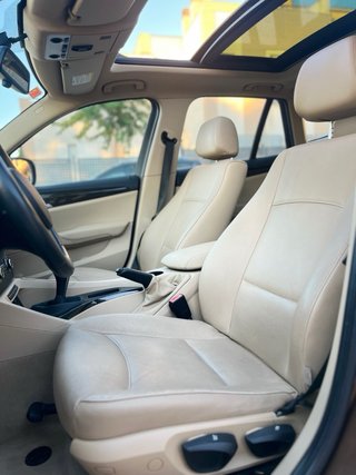 BMW X1 2012
