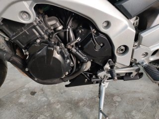 Suzuki GSR 600 Naked