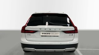 Volvo V90  cross country  B4 plus awd 2024