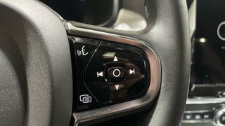 Volvo V90  cross country  B4 plus awd 2024