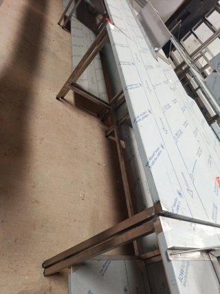 MESA ACERO EN SALDO 1.5M MIRA MI PERFIL