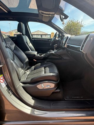 Porsche Cayenne 2014