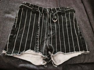 Lote 4 shorts vaqueros y de tela