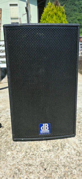 Coppia Casse Attive dB Technologies + Mixer