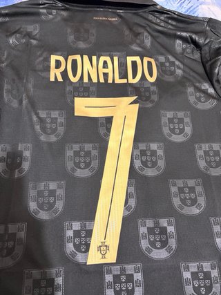 Camiseta Puma Mundial Portugal Ronaldo Negra