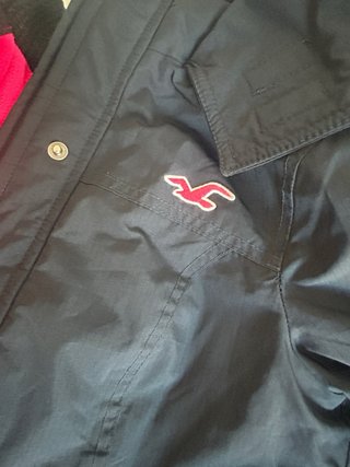 Chaqueta Hollister Talla M azul fuccia