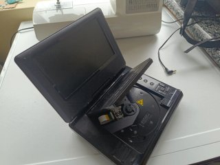 Reproductor DVD Portátil AISTO TDT USB SD