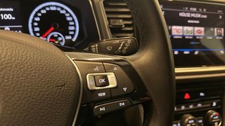 Volkswagen T-Roc R-LINE TSI 110cv. UN SOLO PROPIETARIO!