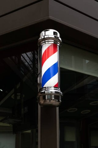 BARBERÍA EN TRASPASO – BARCELONA (SANTS)