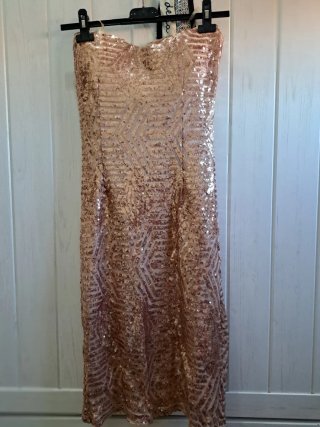 Vestido de fiesta con lentejuelas