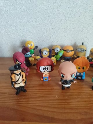 Lote figuras colección variadas