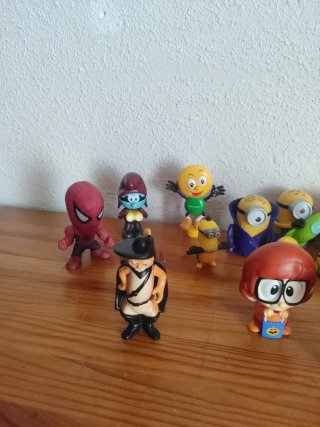 Lote figuras colección variadas