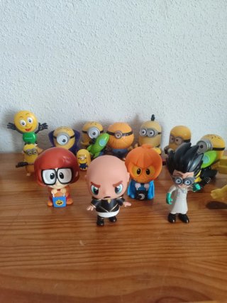 Lote figuras colección variadas