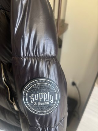 Chaqueta Supply & Co Negra  sin  envio