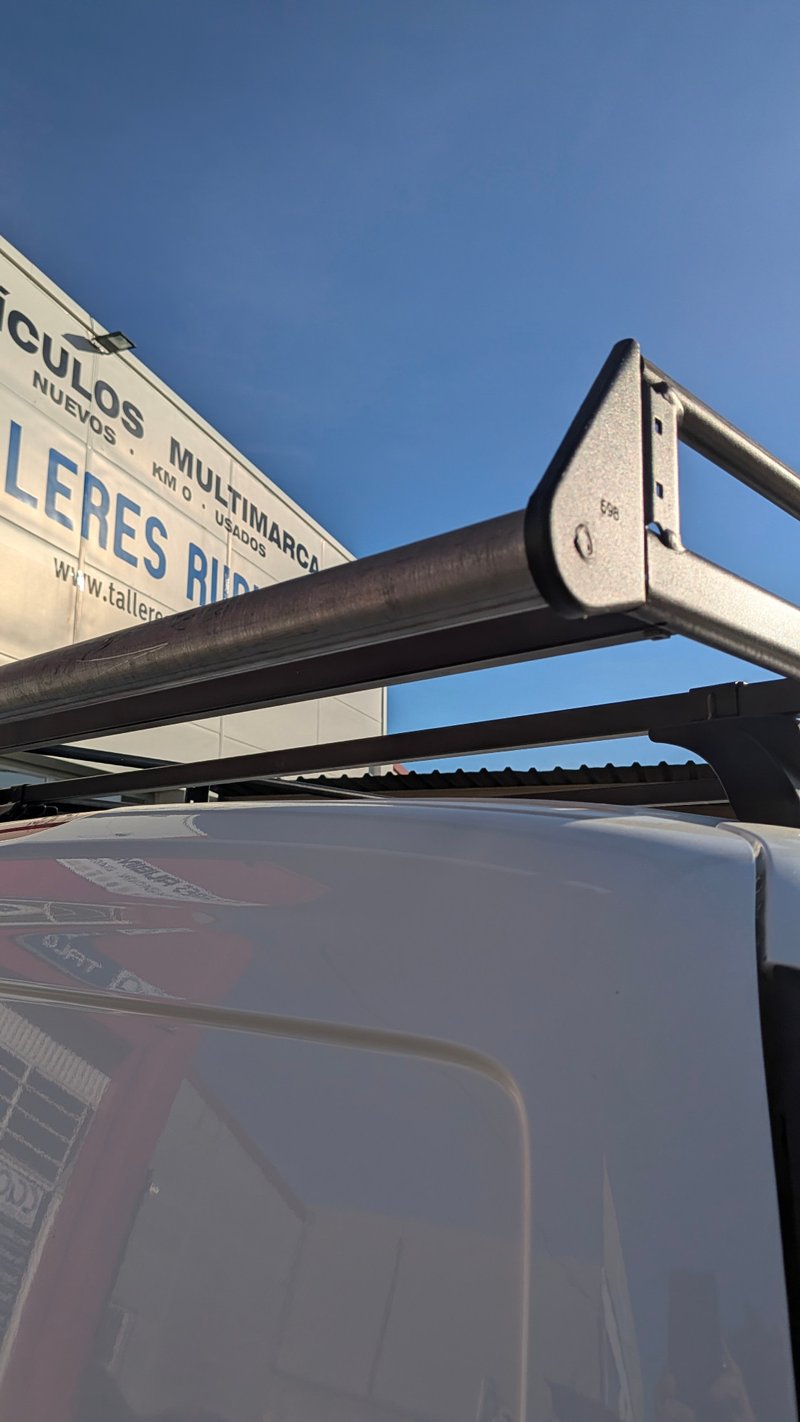 Ford Transit Connect 2021, foto 6