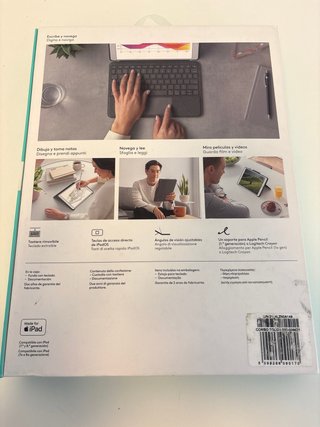 Logitech Combo Touch Teclado iPad 7/8 Gen