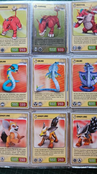 Invizimals Álbum + 453 Cartas Coleccionables