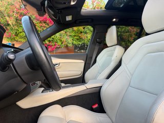 Volvo XC90 T8 455cv R-Design 2022