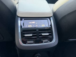Volvo XC90 T8 455cv R-Design 2022