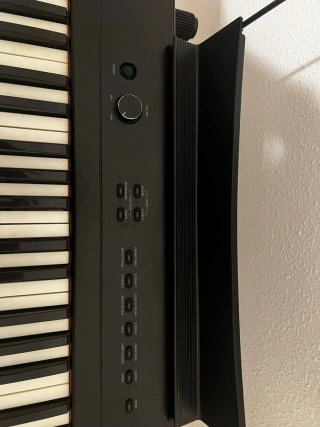 Teclado musical negro