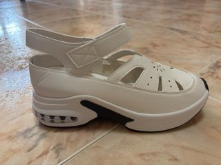 Sandalias cómodas blancas 39 y 41