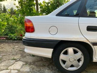 Opel Astra F 1.4I Sportive - 1994