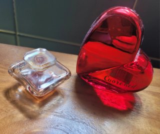 Collezione di mini profumi antichi