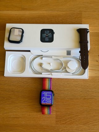 Apple Watch SE 2 44mm Cellular
