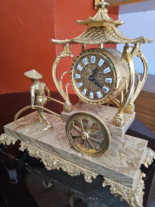 Reloj de sobremesa bronce pagoda
