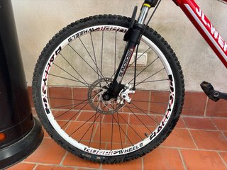 Bicicleta 26 con Suspensión Delantera
