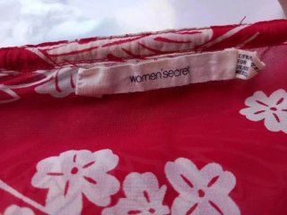 Vestido Women'secret floral rojo T. XS/S