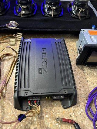 EQUIPO DE SONIDO COMPLETO PARA COCHE – 600€