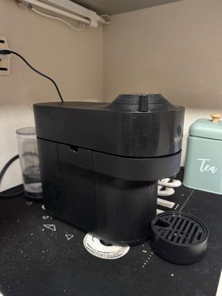 Cafetera Nespresso Vertuo Pop Negra